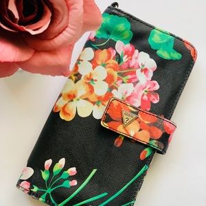 Guess Floral Wallet